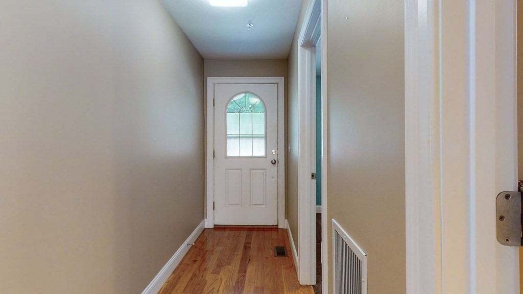12 Mark Circle, Unit 12 Rutland, MA 01543 - Photo 4 of 36