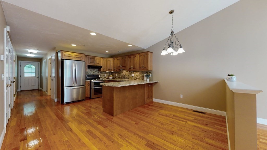 12 Mark Circle, Unit 12 Rutland, MA 01543 - Photo 8 of 36
