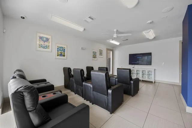 $1,075 | 6725 Circle S Road, Unit B1305, Austin, TX 78745