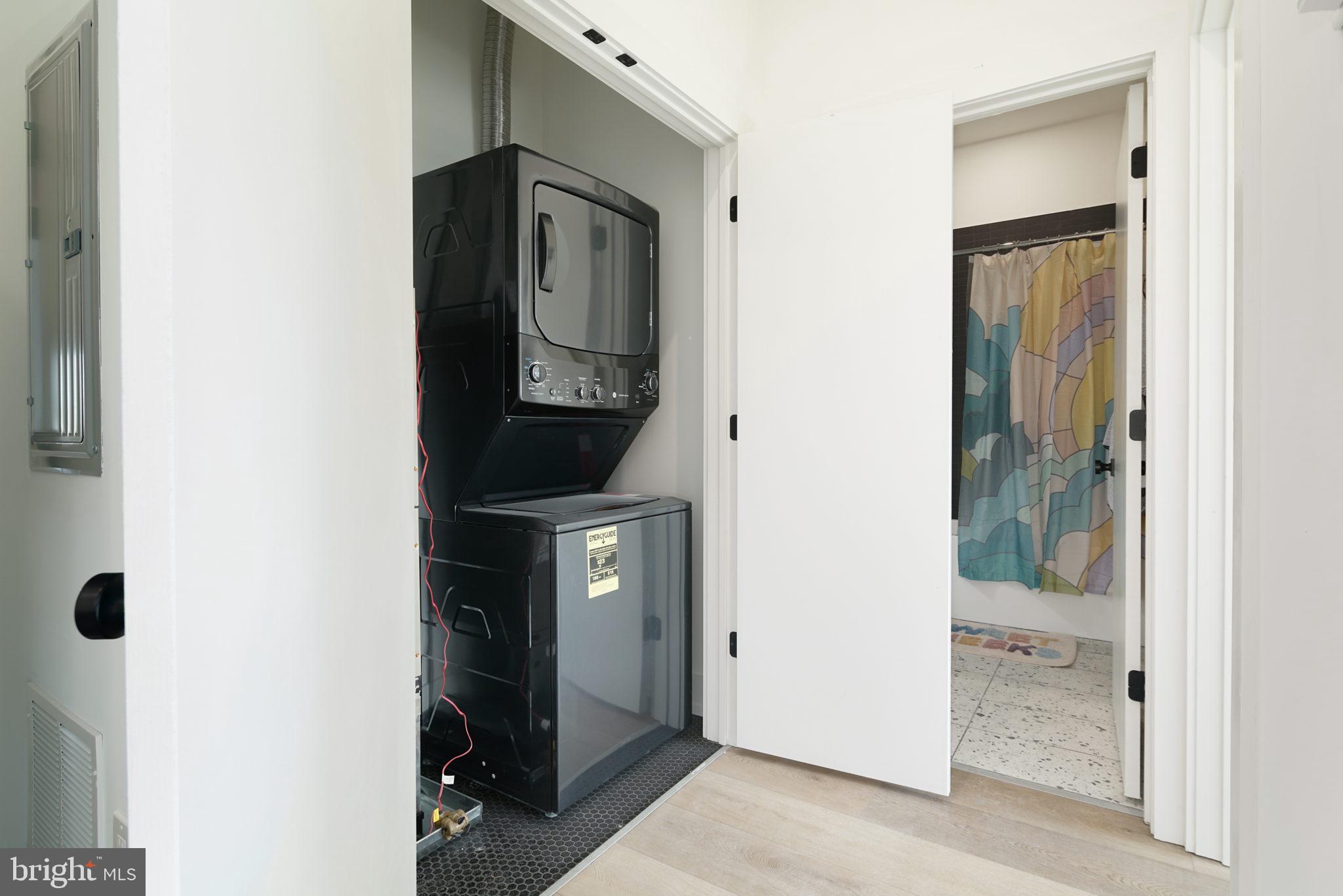 5013 Springfield Avenue, Unit 510 Philadelphia, PA 19143 - Photo 15 of 17 Some photos may be of another staged unit.