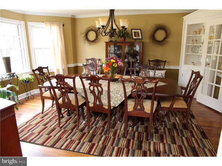 21 Edgewood Road Yardley, PA 19067 - Photo 6 of 25 Gallery Image 6