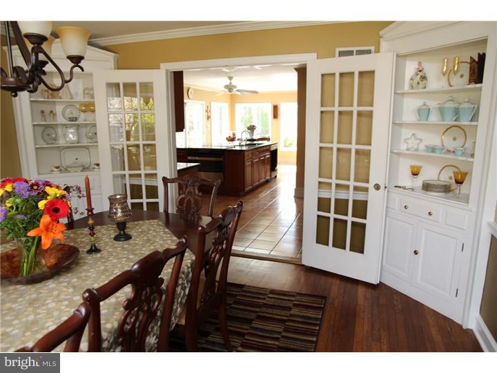 21 Edgewood Road Yardley, PA 19067 - Photo 8 of 25 Gallery Image 8