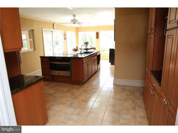 21 Edgewood Road Yardley, PA 19067 - Photo 9 of 25 Gallery Image 9