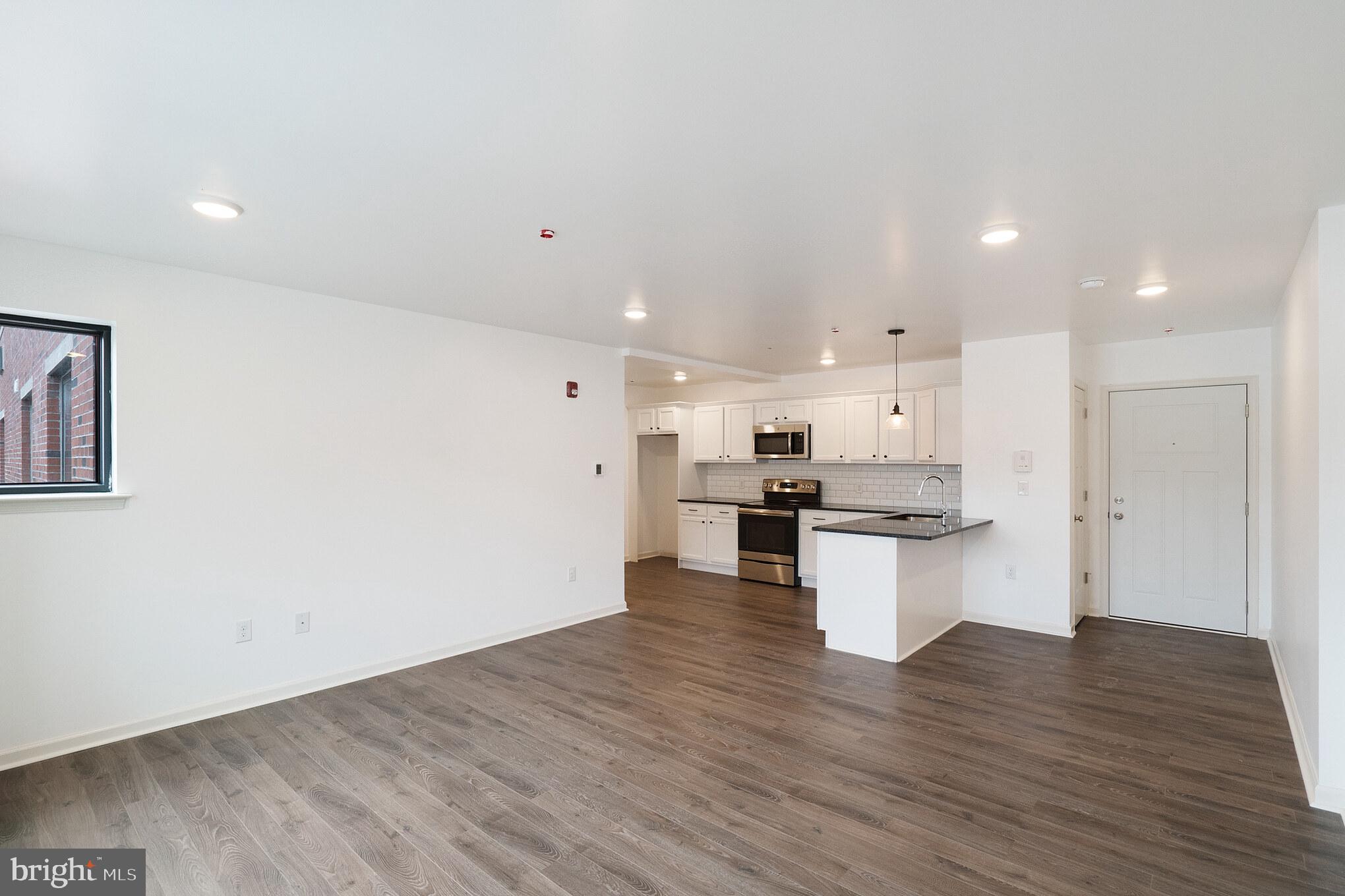 5420 Ridge Avenue, Unit 301 Philadelphia, PA 19128 - Photo 3 of 14