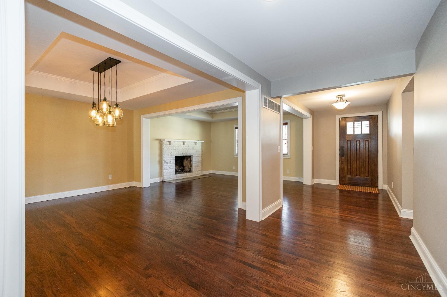 9740 Zig Zag Road Cincinnati, OH 45242 - Photo 4 of 41