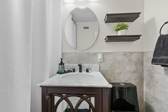 $989,900 | 902 Monterey Court, Chula Vista, CA 91911