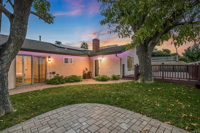 $989,900 | 902 Monterey Court, Chula Vista, CA 91911