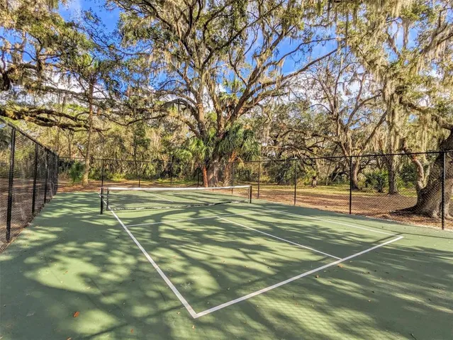 a view of a tennis court