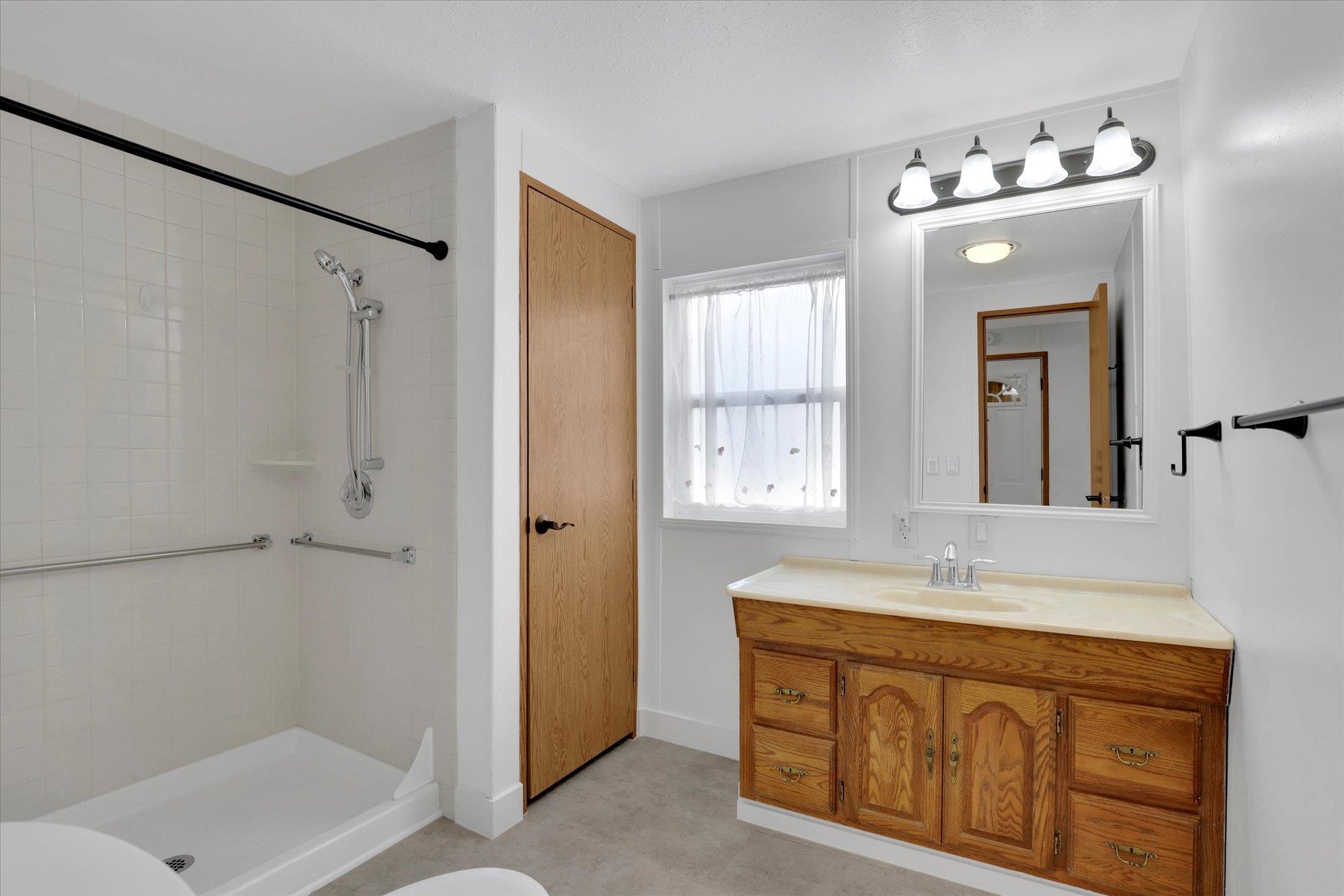 2601 North Barker Road, Unit 73 Spokane Valley, WA 99027 - Photo 12 of 38 Gallery Image 12