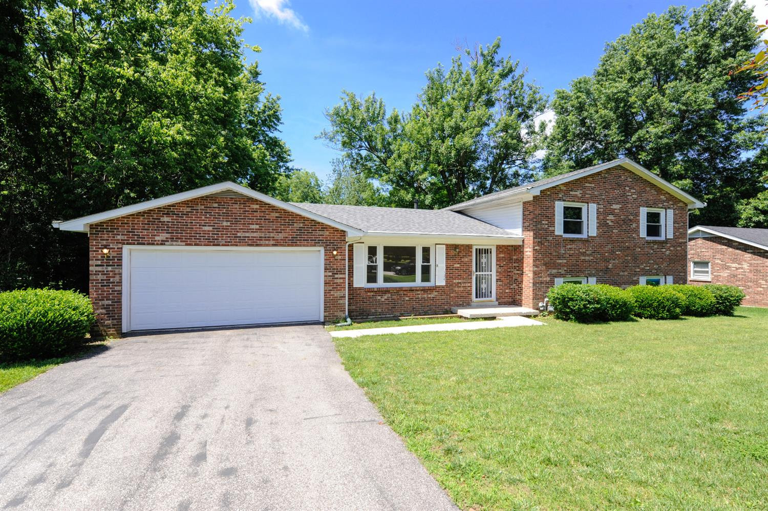 124 Bayberry Road Versailles, KY 40383 - Photo 3 of 24 Listing Photo