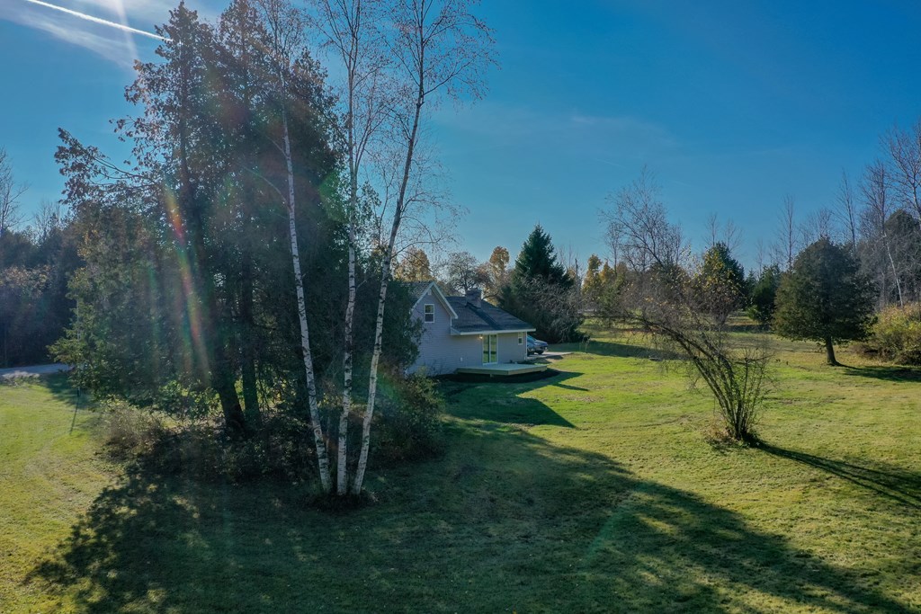 5498 Forest Road Sturgeon Bay, WI 54235 - Photo 4 of 46 Gallery Image 4