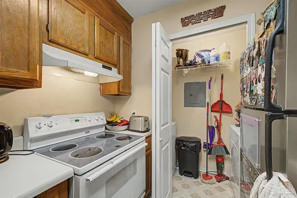 $109,000 | 501 East Burgess Road, Pensacola, FL 32504