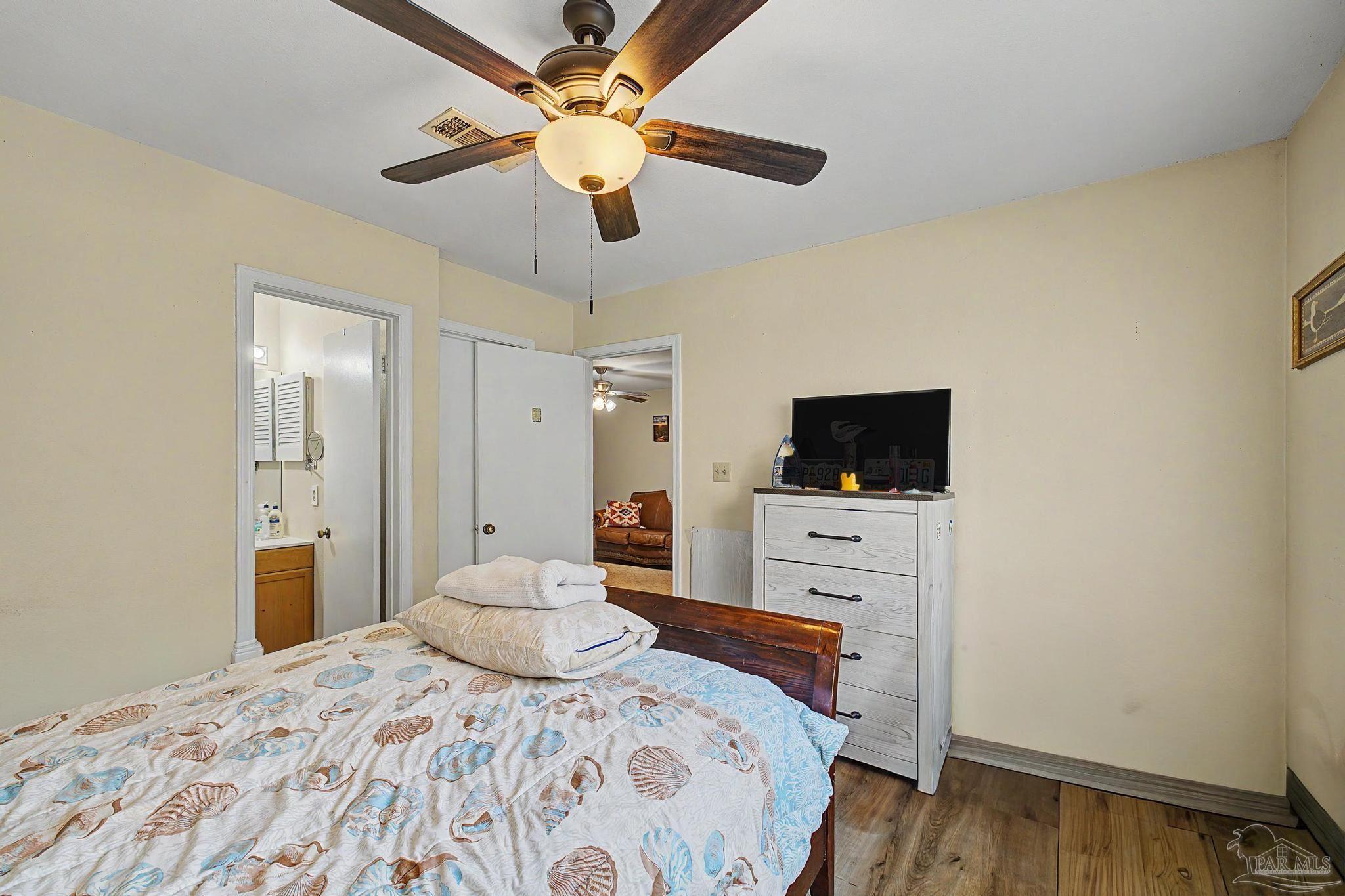 501 East Burgess Road Pensacola, FL 32504 - Photo 20 of 32
