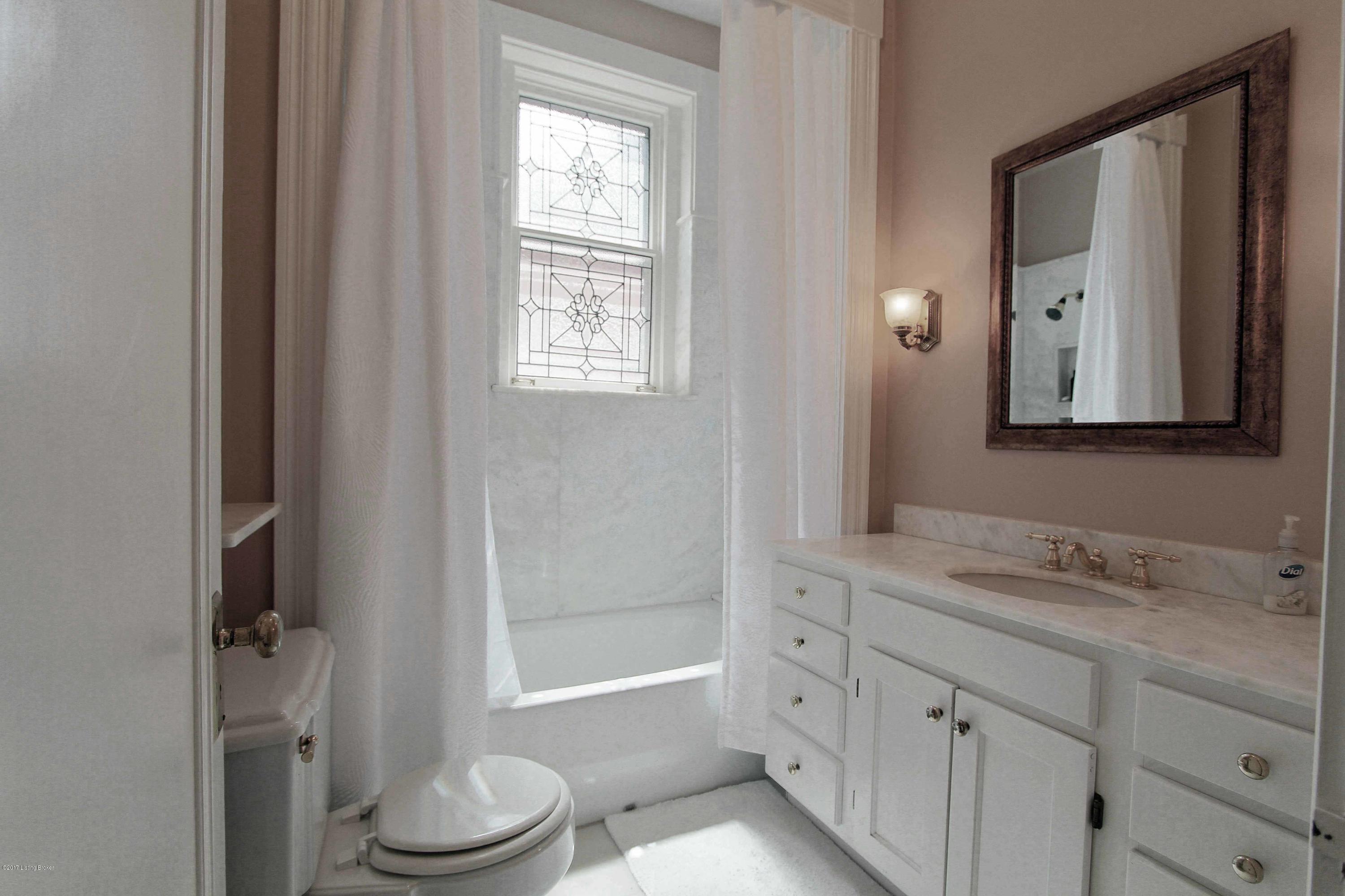 1208 Cherokee Road Louisville, KY 40204 - Photo 32 of 45 34 Full Bathroom
