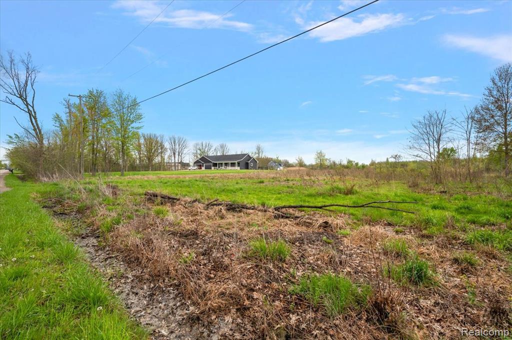 28 28 Mile Road Ray, MI 48096 - Photo 6 of 26