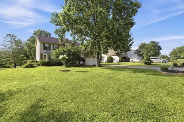 $469,900 | 7112 Royale Drive, Hamilton, OH 45011