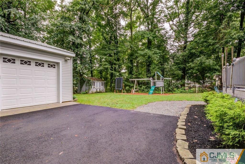 123 Hickory Corner Road East Windsor, NJ 08520 - Photo 21 of 23 Gallery Image 21
