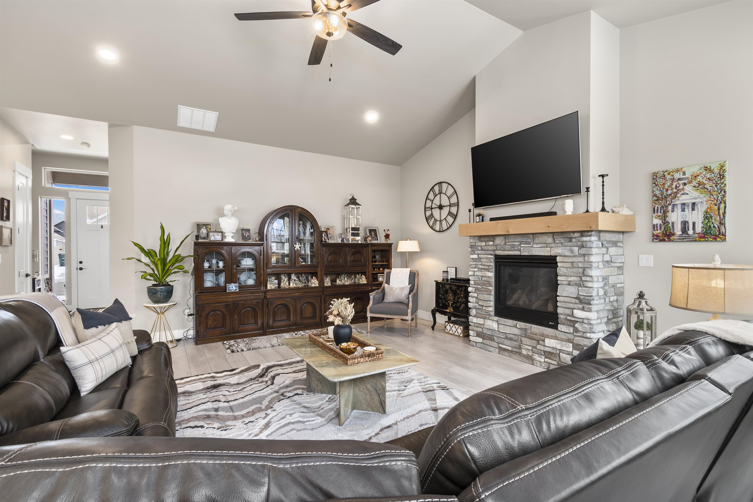 821 Red Apple Road Grand Junction, CO 81505 - Photo 6 of 35 Gallery Image 6