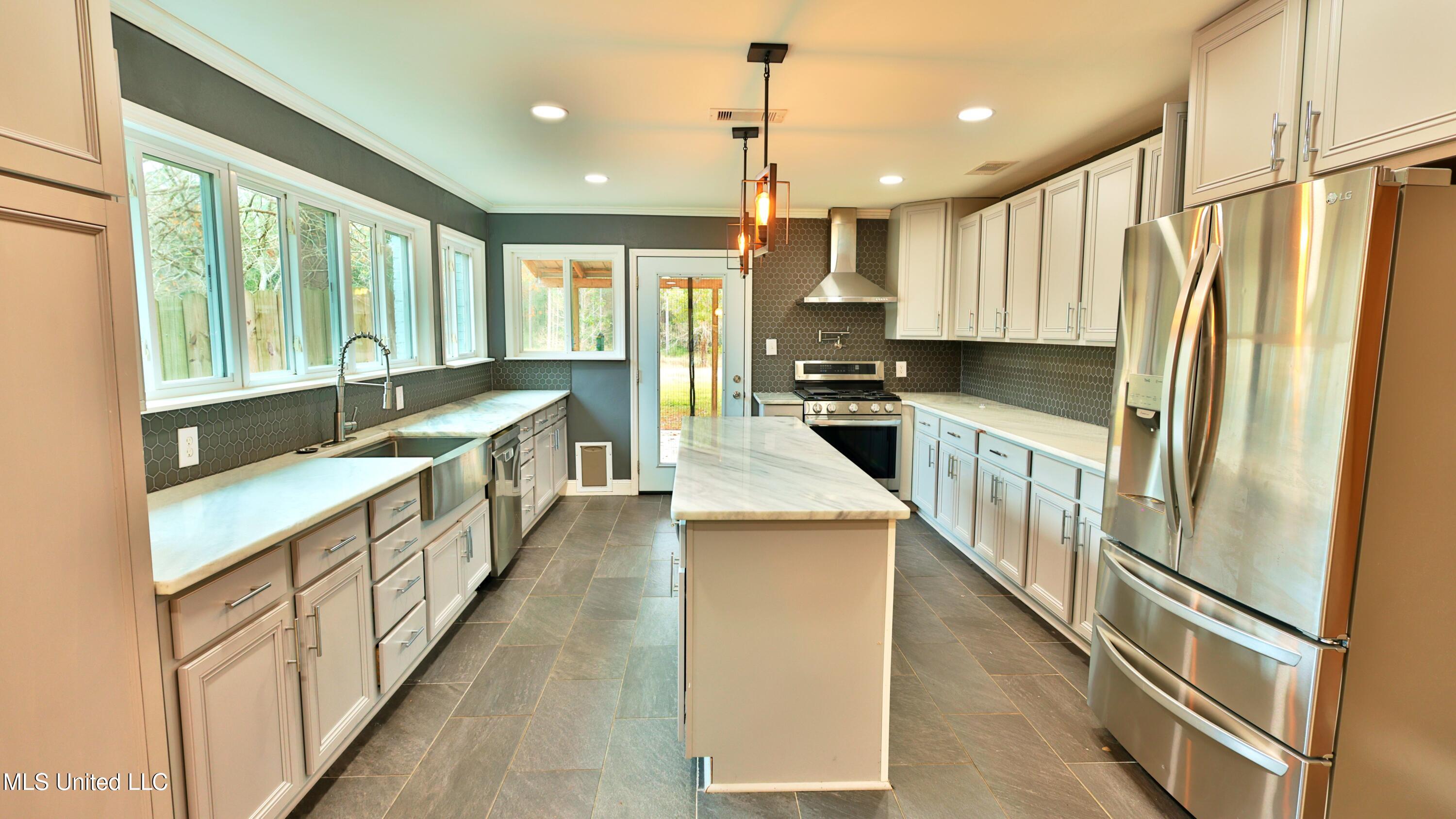 1903 Goldrush Street Vancleave, MS 39565 - Photo 9 of 31 1903 24