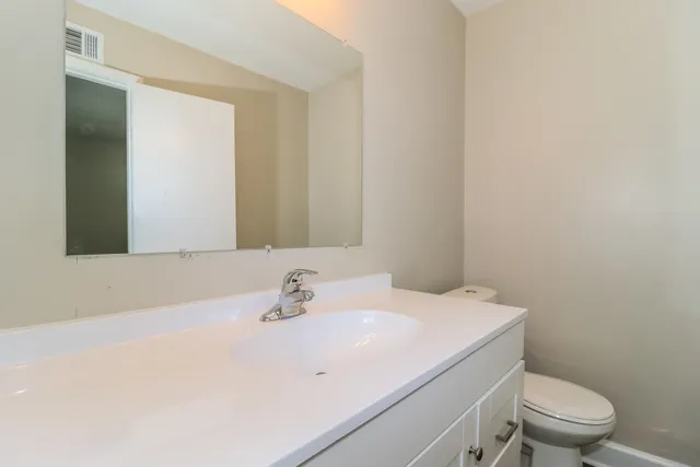 $1,240 | 3883 Winwood Drive, Memphis, TN 38128