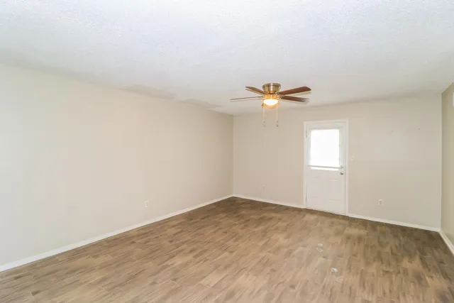 $1,240 | 3883 Winwood Drive, Memphis, TN 38128