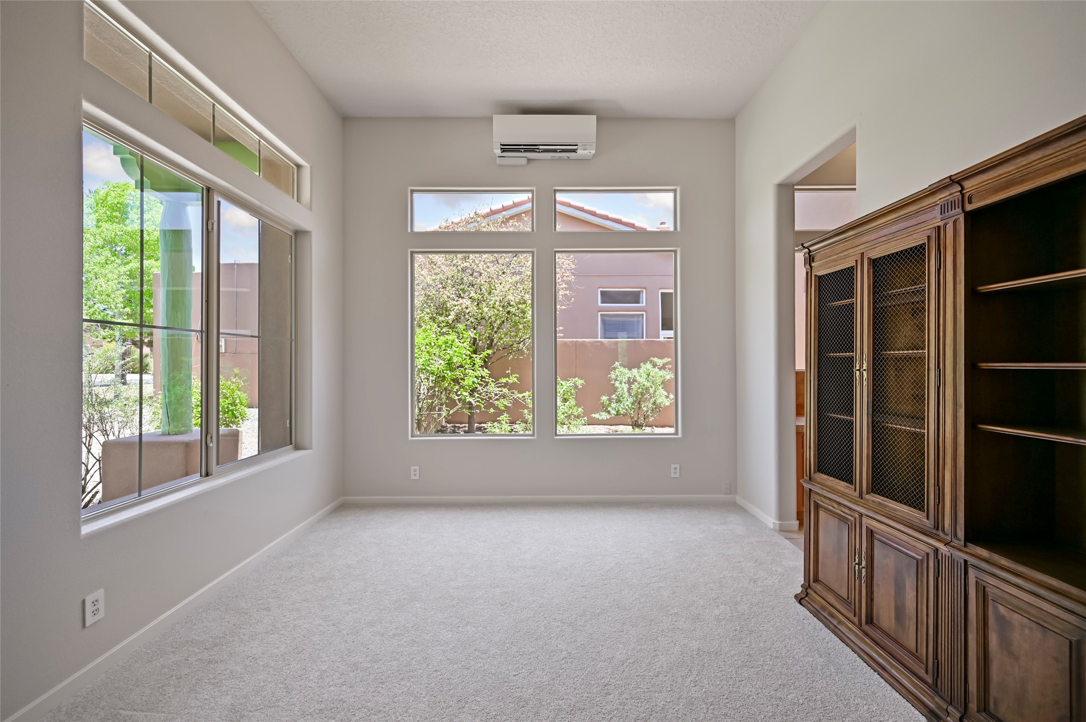 92 Canada Del Rancho Santa Fe, NM 87508 - Photo 11 of 52