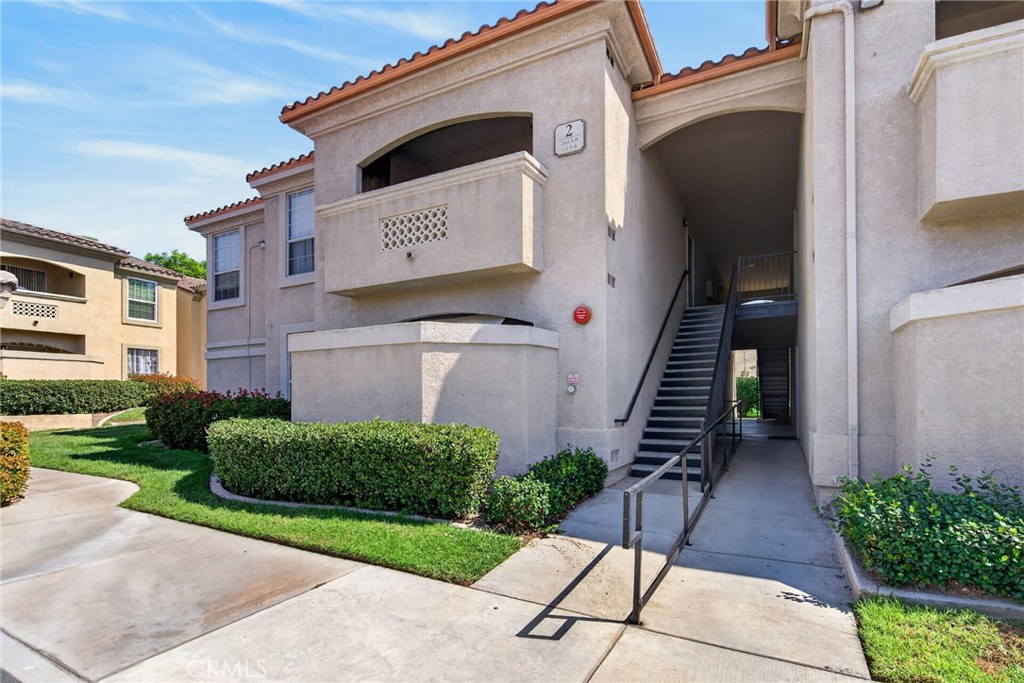 375 Central Riverside, CA 92507 - Photo 25 of 44 Entrance to building 2...other side also has second staircase!