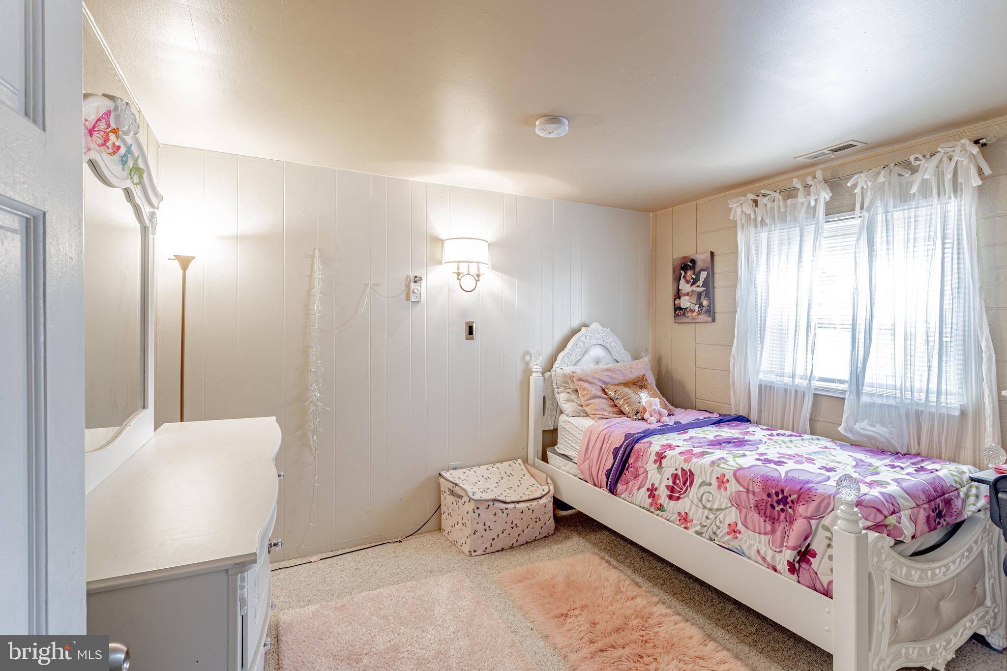 3 Maple Road Burlington, NJ 08016 - Photo 16 of 36