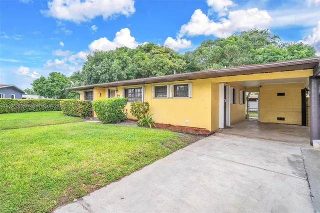 $515,000 | 3750 Northwest 174th Street, Miami Gardens, FL 33055