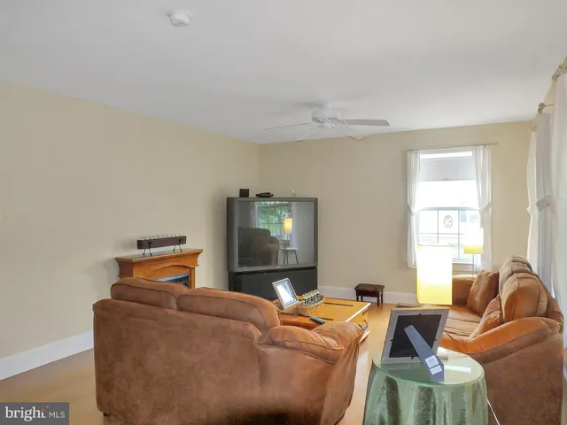 $349,900 | 2826 Hoopers Island Road, Church Creek, MD 21622