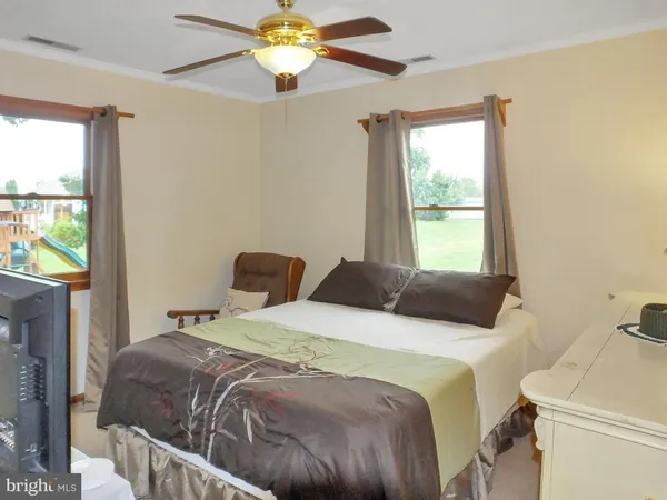 $349,900 | 2826 Hoopers Island Road, Church Creek, MD 21622