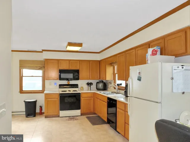 $349,900 | 2826 Hoopers Island Road, Church Creek, MD 21622