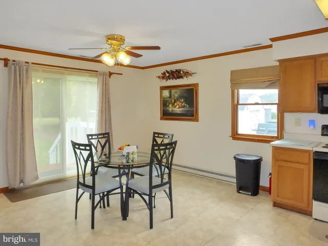 $349,900 | 2826 Hoopers Island Road, Church Creek, MD 21622