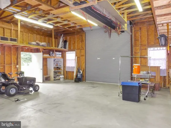 $349,900 | 2826 Hoopers Island Road, Church Creek, MD 21622