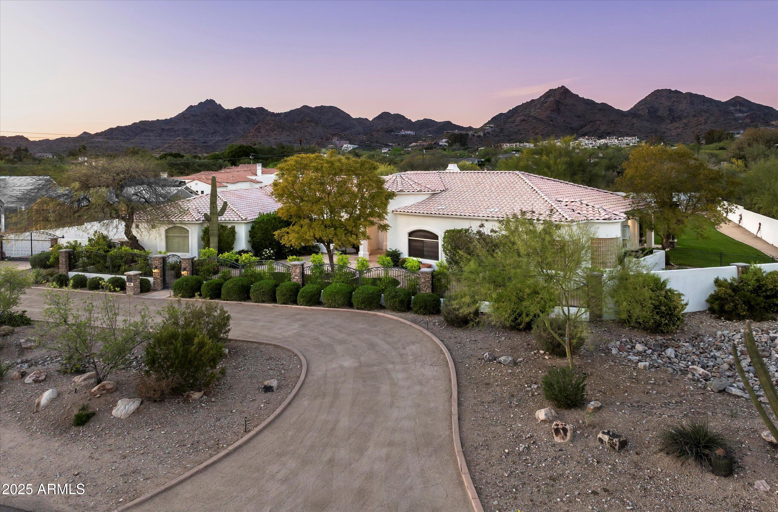 3802 East Bethany Home Road Paradise Valley, AZ 85253 - Photo 1 of 35 1
