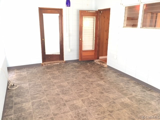 2711 Perlock Road Richmond, VA 23237 - Photo 4 of 19 Gallery Image 4
