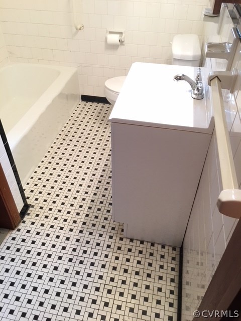 2711 Perlock Road Richmond, VA 23237 - Photo 5 of 19 Gallery Image 5