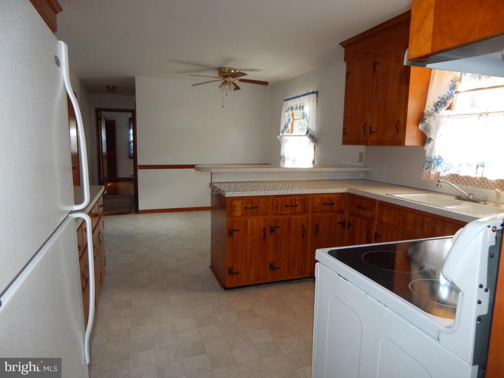 29484 Waller Road Delmar, MD 21875 - Photo 3 of 14 Gallery Image 3