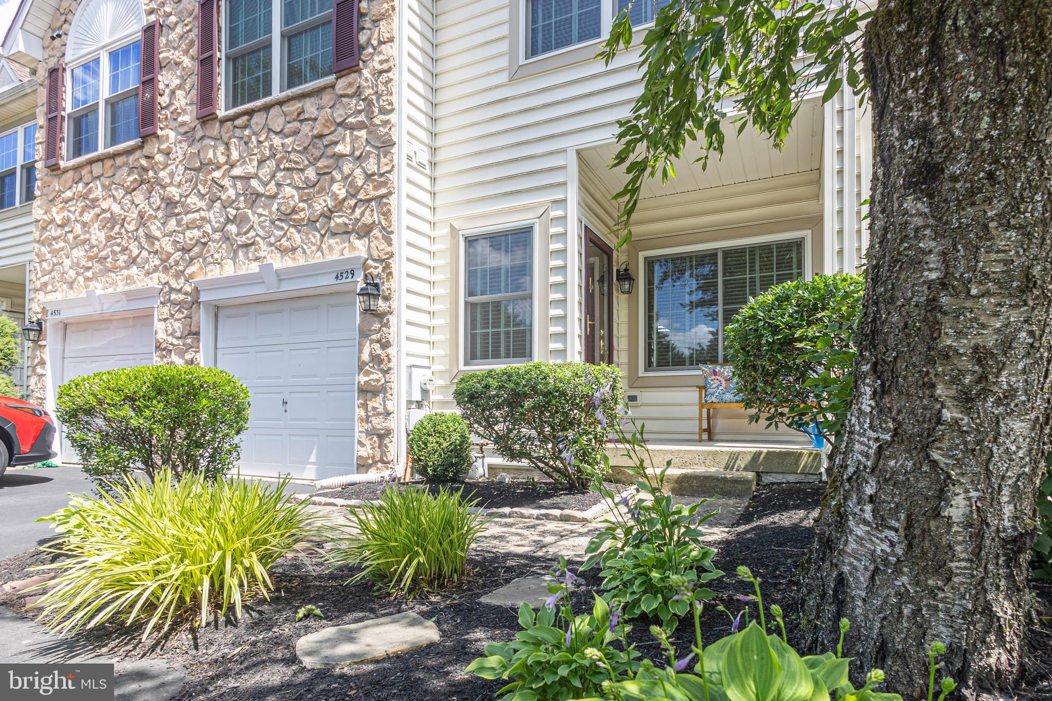 4529 Old Oak Road Doylestown, PA 18902 - Photo 3 of 61