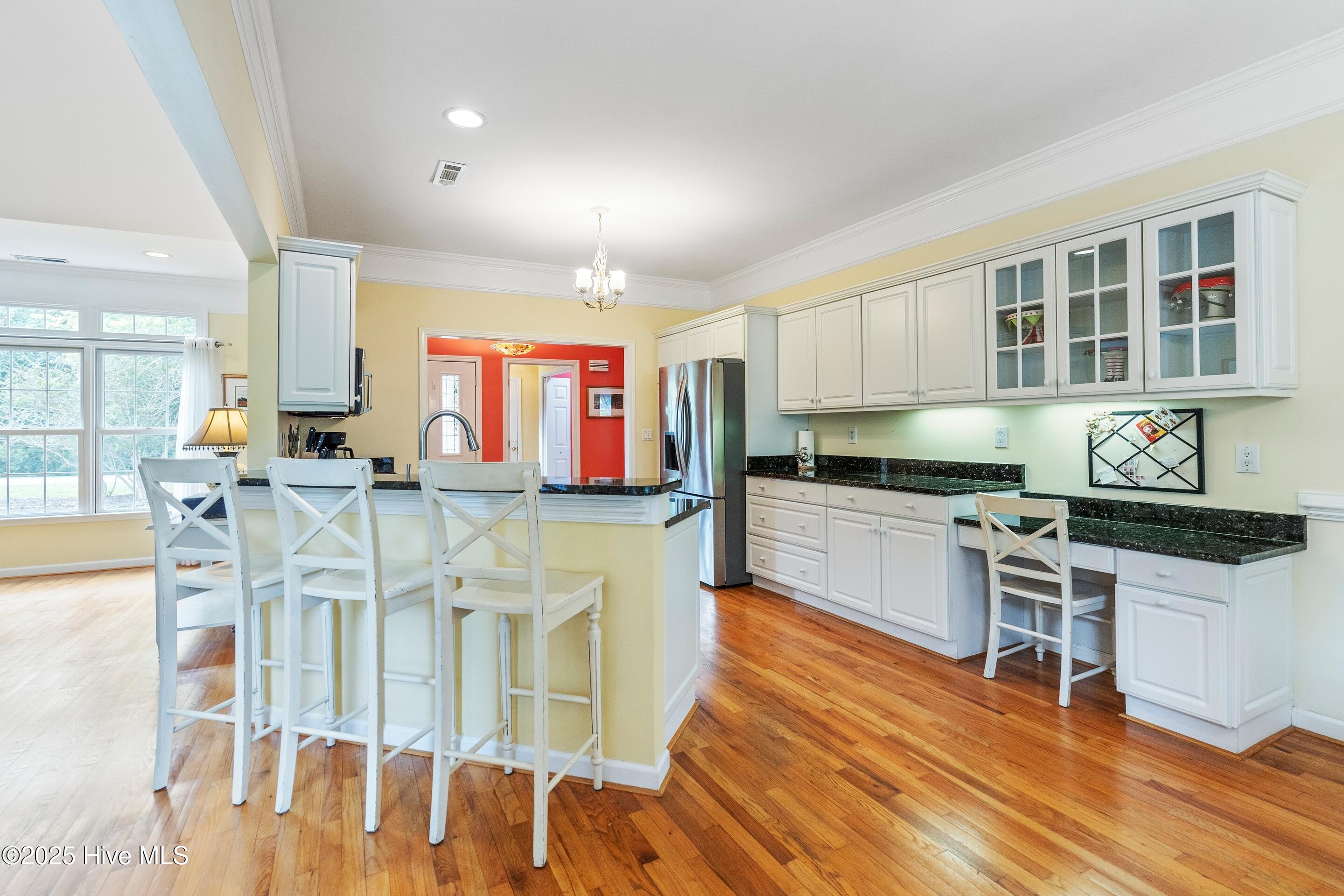 1020 Cordgrass Road Hampstead, NC 28443 - Photo 13 of 65 Bar height island