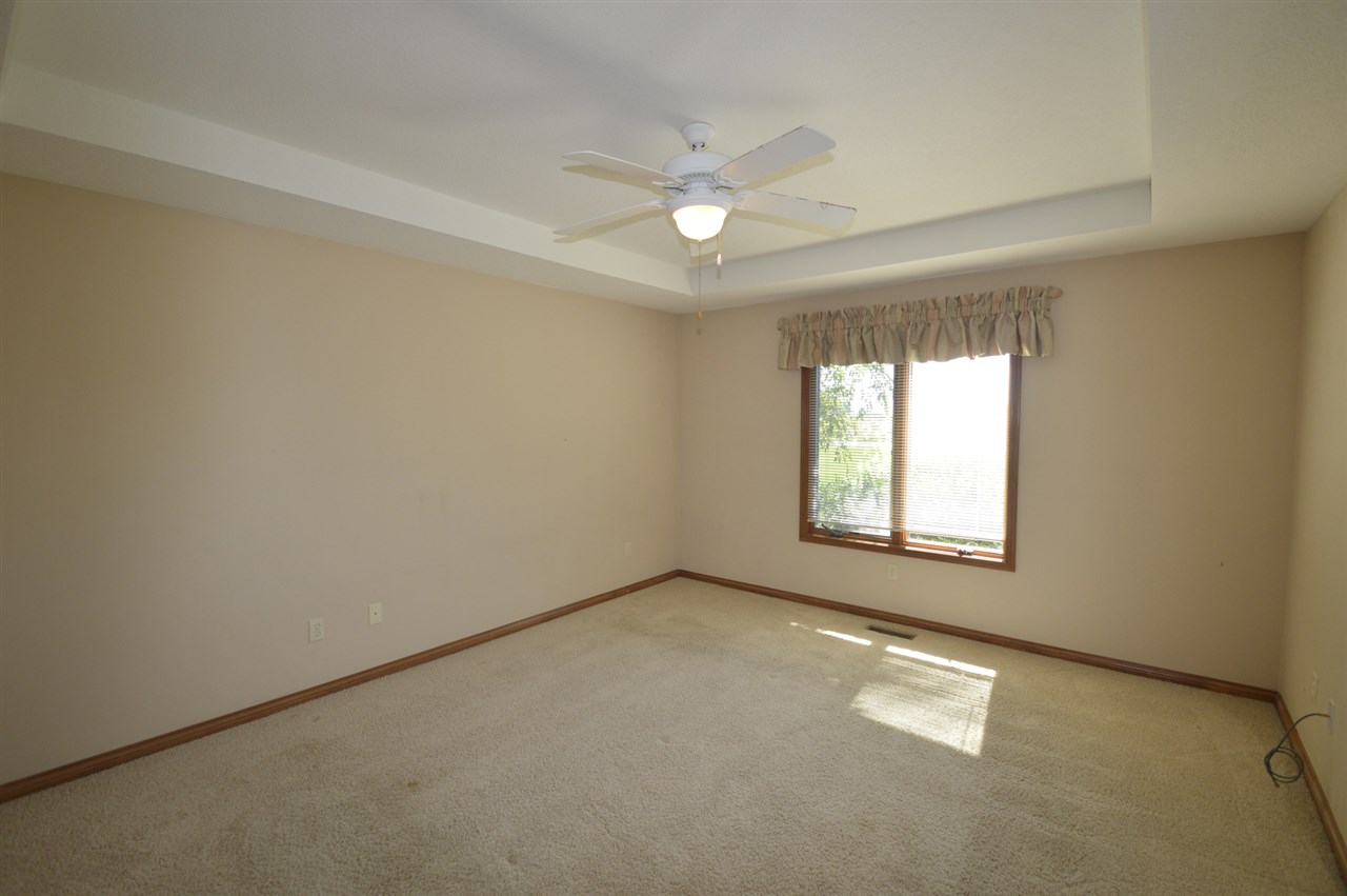 13127 Hoagland Road Hoagland, IN 46745 - Photo 16 of 36