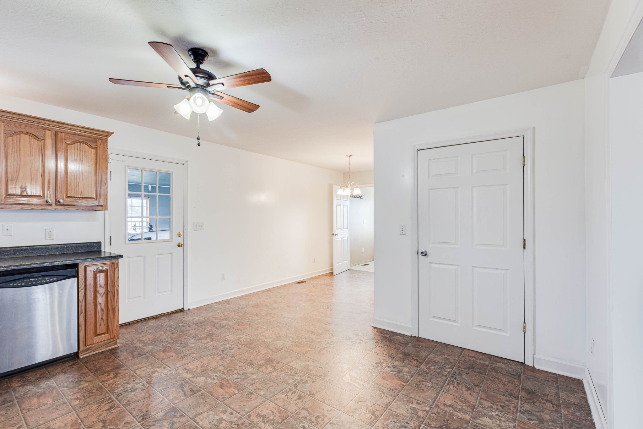 9128 Buttermilk Ridge Road Lawrenceburg, TN 38464 - Photo 11 of 44 Gallery Image 11