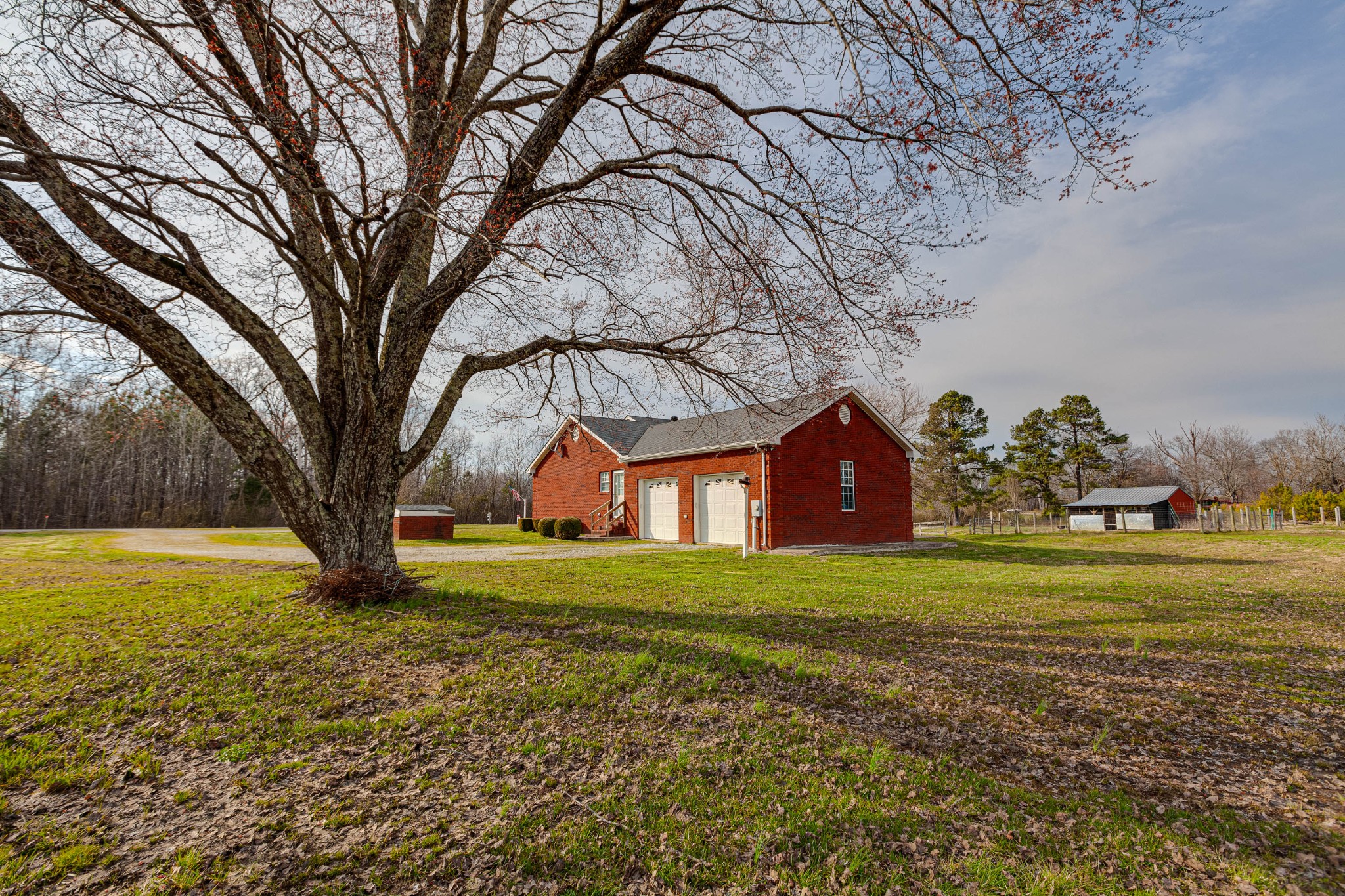 9128 Buttermilk Ridge Road Lawrenceburg, TN 38464 - Photo 32 of 44 Gallery Image 32