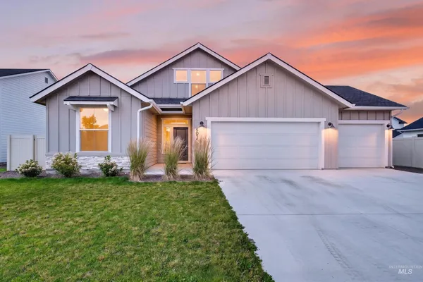 $439,900 | 5015 Endicott Drive, Caldwell, ID 83605