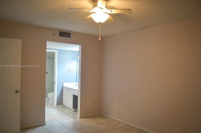 $240,000 | 800 Southwest 142nd Avenue, Unit 104N, Pembroke Pines, FL 33027