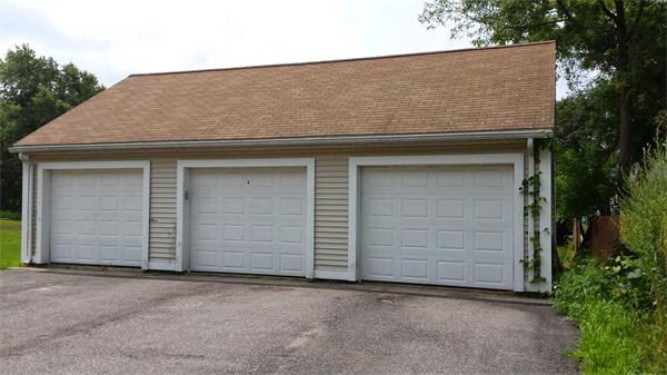 81 Winter Street Bellingham, MA 02019 - Photo 4 of 20