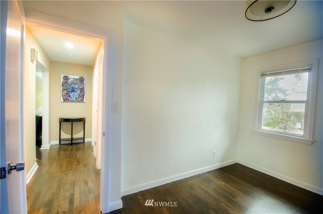 3930 Southwest Ida Street Seattle, WA 98136 - Photo 13 of 25 Gallery Image 13
