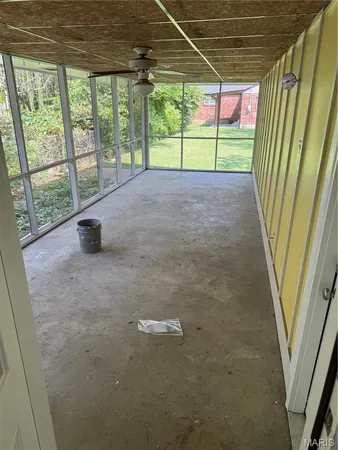 $250,000 | 9091 Patrick Drive, St. John, MO 63114