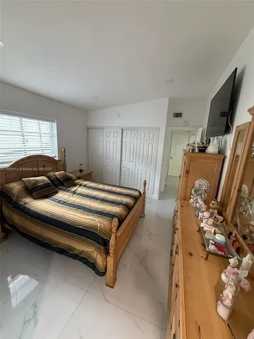 $1,200 | Leisure City, Homestead, FL 33033