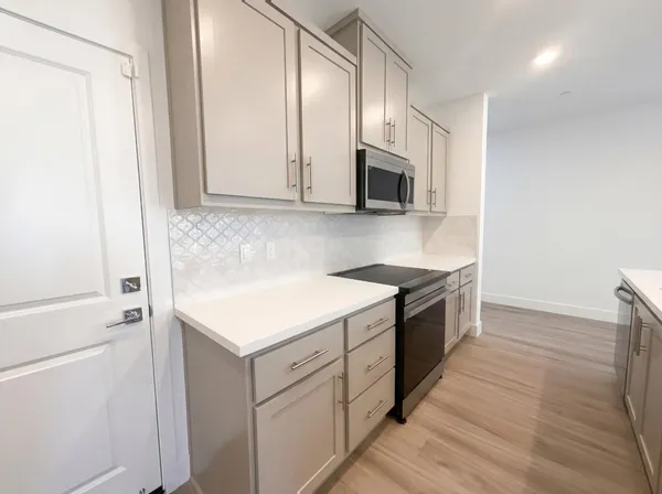 $756,000 | 374 North Palm Spgs Way, Tracy, CA 95391